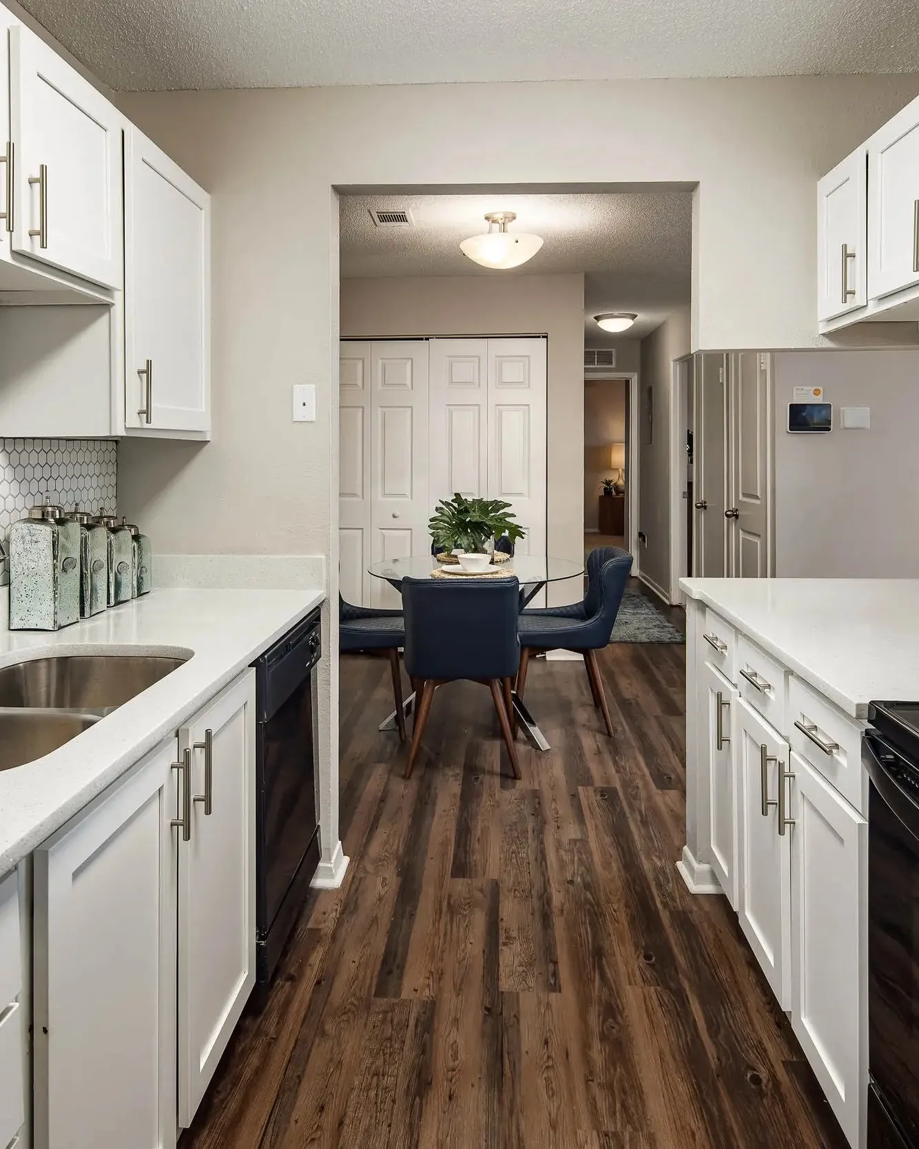 apartments in south atlanta ga the mark at riverdale kitchen 1